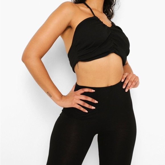 Boohoo Rib Ruched Halter Top - Picture 2 of 4
